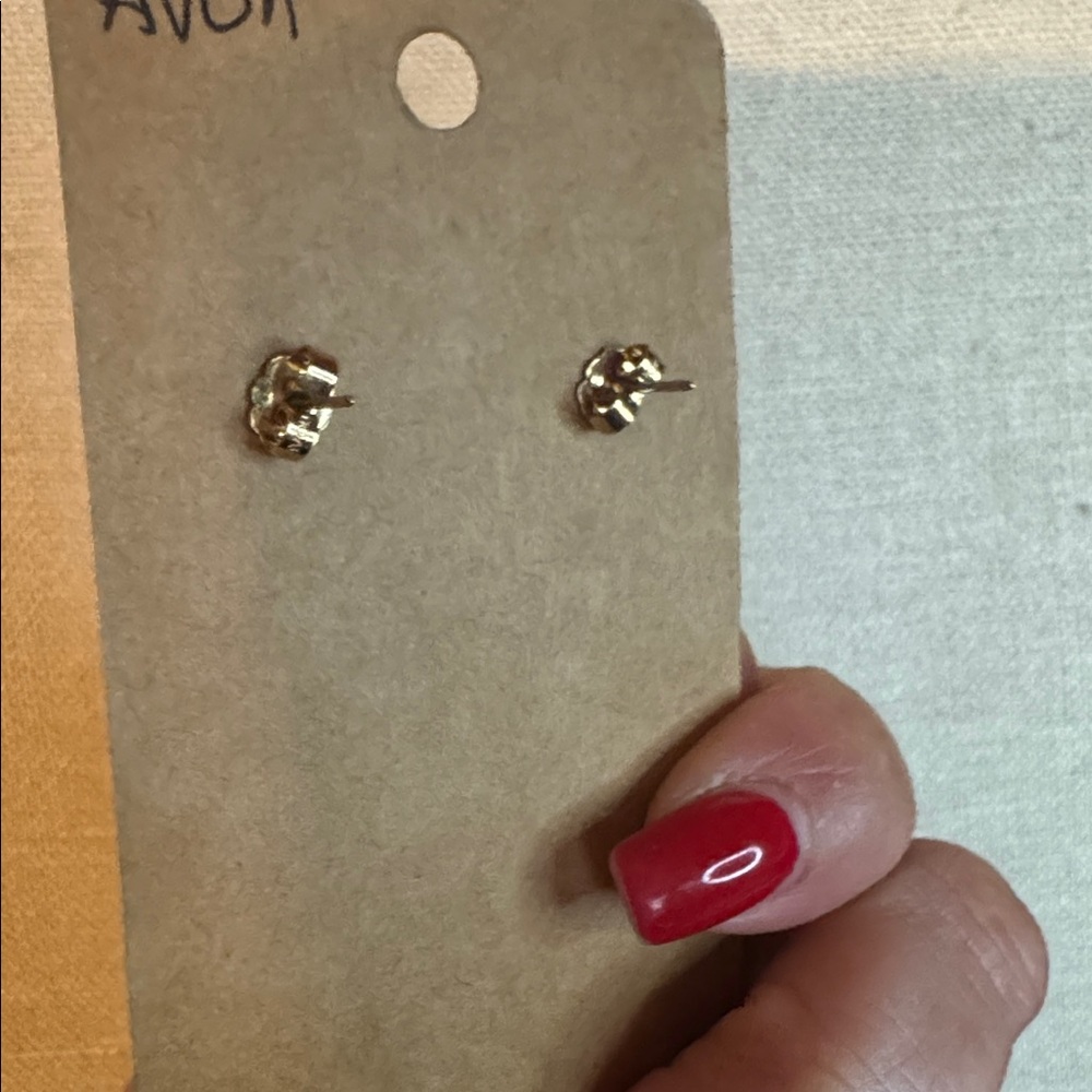 Vintage Avon Red Enamel Wave Earrings - Picture 4 of 4